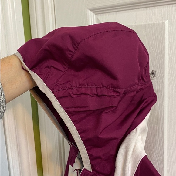 The North Face Flight Series Running Rain Jacket Windstopper Plum Womens Small - Picture 9 of 13
